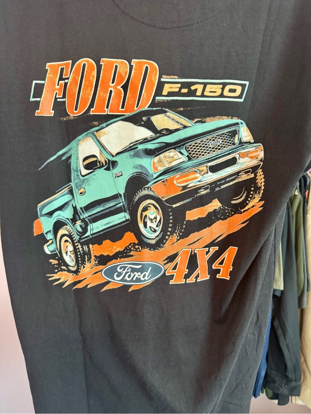 Ford F-150 4x4 “Roadtrip” Men’s Large Black Short Sleeve Graphic Tshirt. NWT - Picture 4 of 5